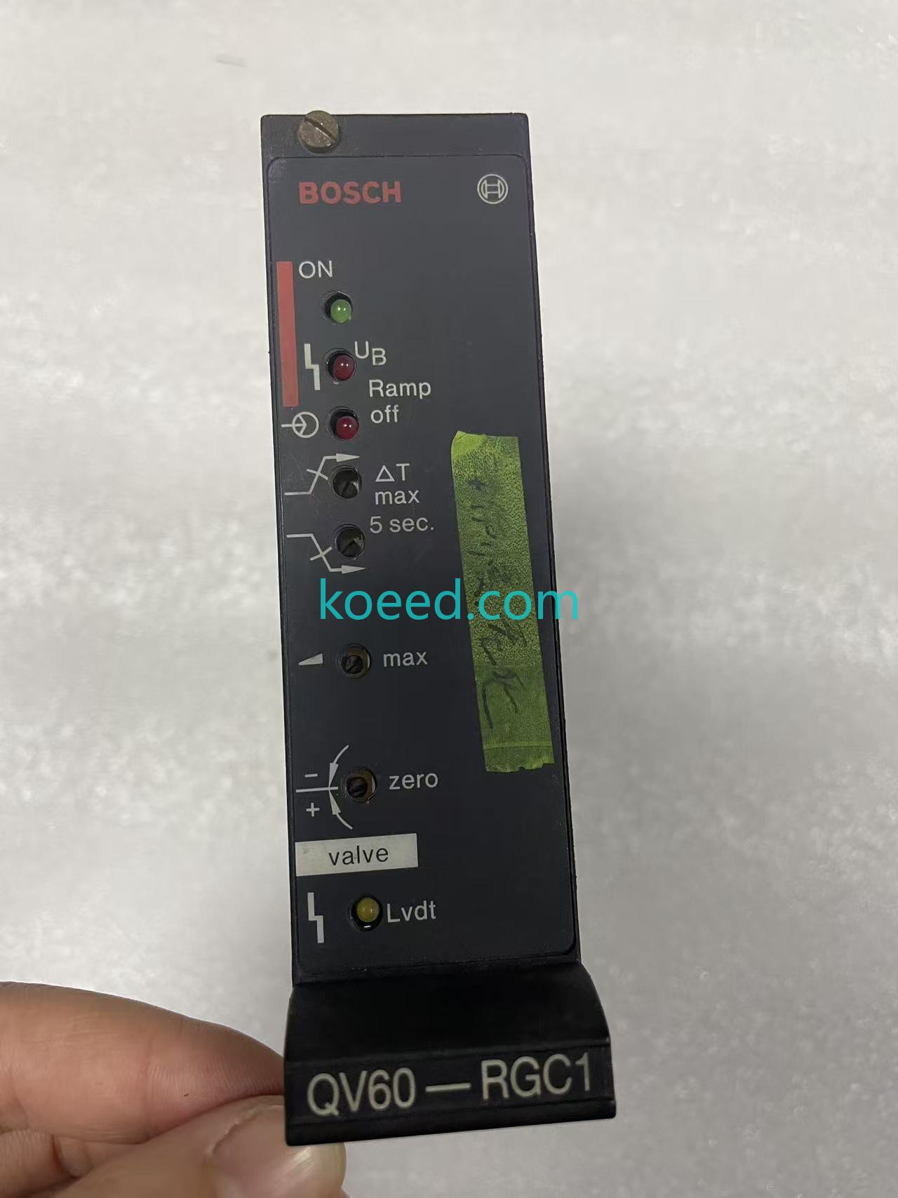 QV60-RGC1 0 811 405 104 - Koeed Fashion View